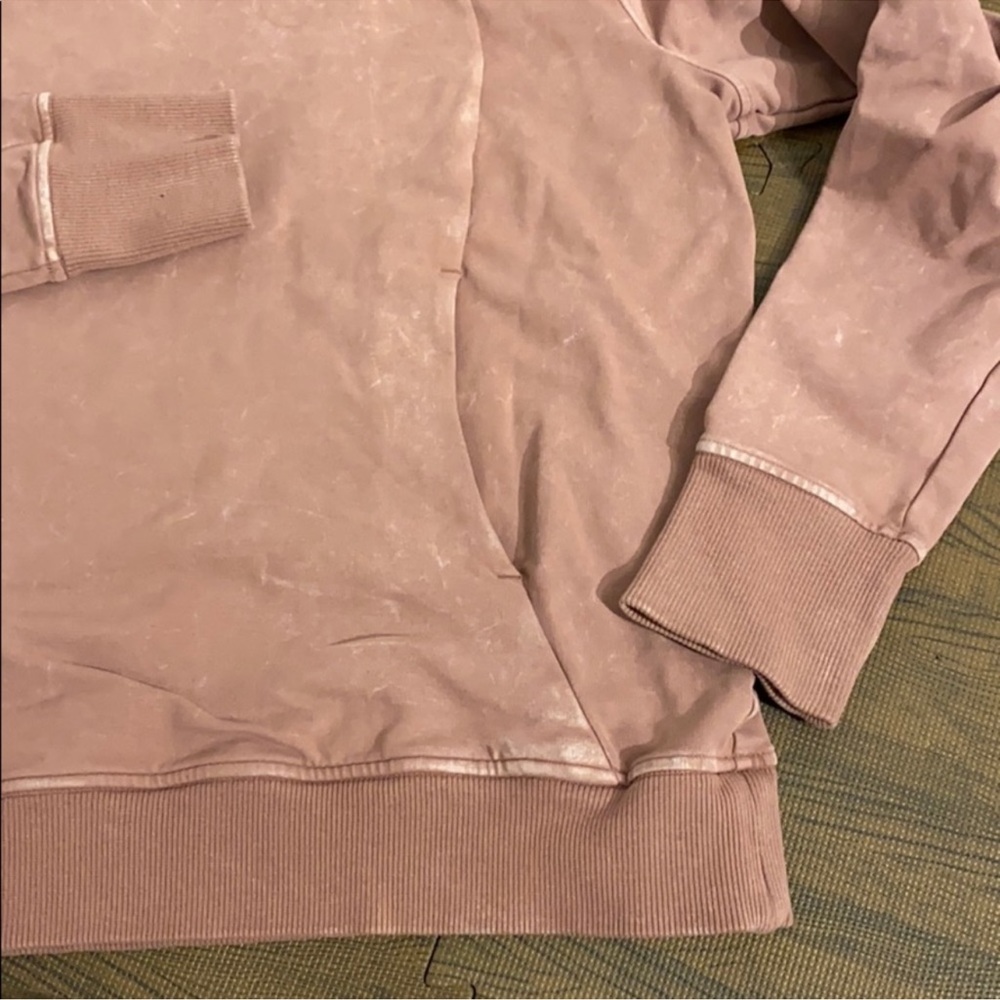 LIKE NEW | Lululemon | Snuggly Sweatshirt | Rustic Red/Pink | Size 6 - Picture 3 of 10